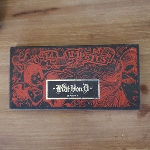 Kat Von D True Romance Love and Fury palette